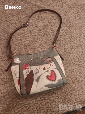 Дамски чанти Anekk