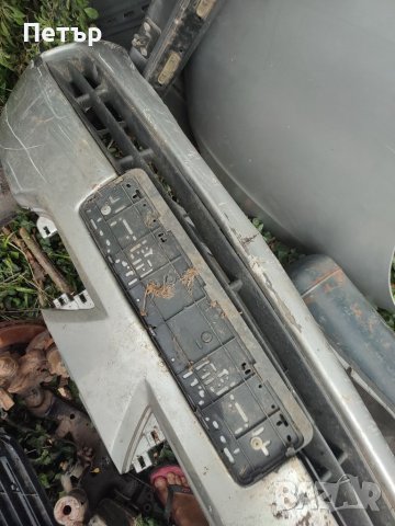 Предна броня Нисан Примера P12, снимка 4 - Части - 37340348