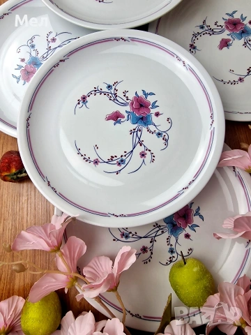 Основни чинии порцелан , снимка 2 - Чинии - 54211581