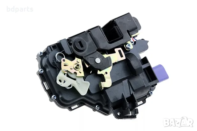 Брава за задна дясна врата VW, Polo 9N, T5, Skoda, Fabia 1, Seat, 6 ПИН, снимка 2 - Части - 56142273