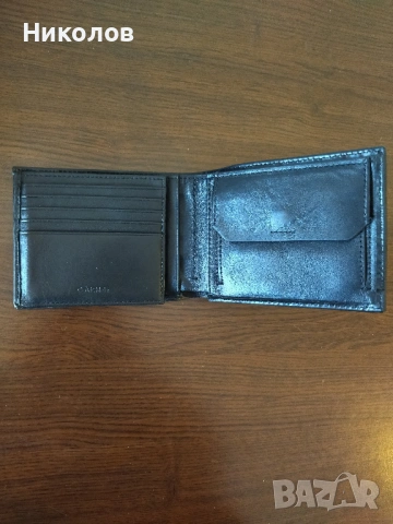 Продавам оригинално портмоне Calvin Klein, снимка 3 - Портфейли, портмонета - 54104525