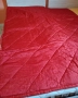 Продавам чисто нова,зимна,червена,олекотена завивка., снимка 3