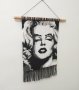 Ръчно изработено макраме пано с портрет на Мерилин Монро, снимка 7