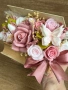 Аранжировка с цветя от соев восък, снимка 14