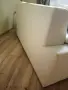 Продавам бял кожен диван, снимка 4