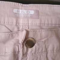 НОВ (с етикети)  дамски панталон до прасеца, цвят пепел от рози, снимка 3 - Къси панталони и бермуди - 40008265