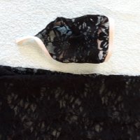 Потник-бюстие с аксесоар за ръката, черна дантела с бял завършек, снимка 3 - Бельо - 37249360