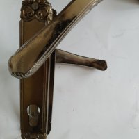 ретро дръжка за врата със шилд-комплект, снимка 1 - Антикварни и старинни предмети - 34974551