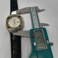 Един от първите кварцови часовници на Seiko, снимка 2 - Мъжки - 44487954