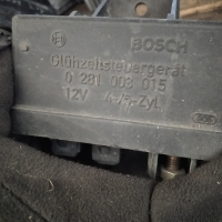 Реле за подгревни свещи Bosch 0 281 003 015 за 1.9 JTD Fiat,Opel, снимка 1 - Части - 44924157
