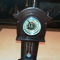 taiwan made clock-бакелит/антик, снимка 3 - Колекции - 29161944