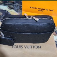 Мъжка чанта Louis Vuitton , снимка 2 - Чанти - 38832567
