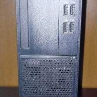 Lenovo , снимка 1 - Работни компютри - 44604213