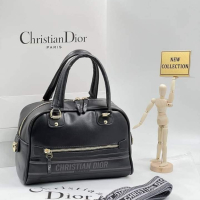 Дамска чанта Christian Dior, снимка 1 - Чанти - 44591055
