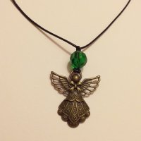 Прекрасното колие "Ангелът на любовта" в цвят античен бронз и смарагдово зелен кристал, снимка 3 - Колиета, медальони, синджири - 29910208
