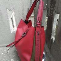 Дамска чанта, комплект с несесер, червена, снимка 3 - Чанти - 30662571