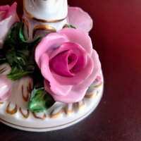 Herend Hungary Three Roses Candle Holder Hand Painted Florals Gold Candlestick Свещница , снимка 7 - Колекции - 40384185