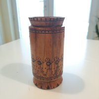 Стари дървени свещник и моливник, снимка 4 - Антикварни и старинни предмети - 44319398