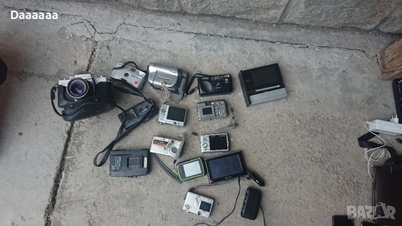 Фотоапарати , снимка 1