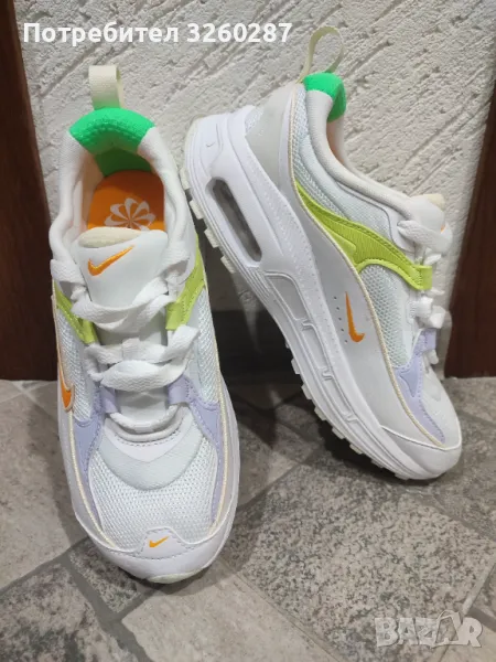 NIKE Обувки WMNS AIR MAX BLISS, снимка 1