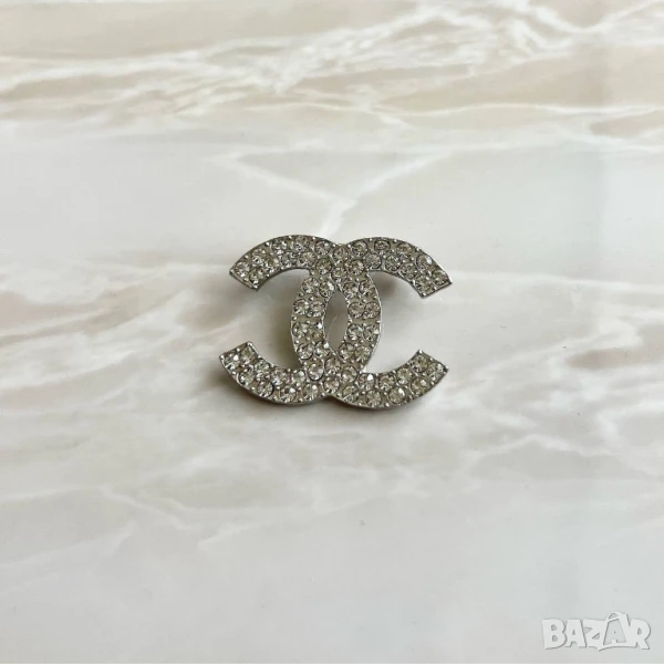 брошка от медицинска стомана chanel , снимка 1