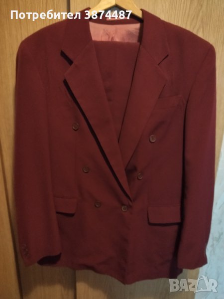 Продавам костюм, снимка 1