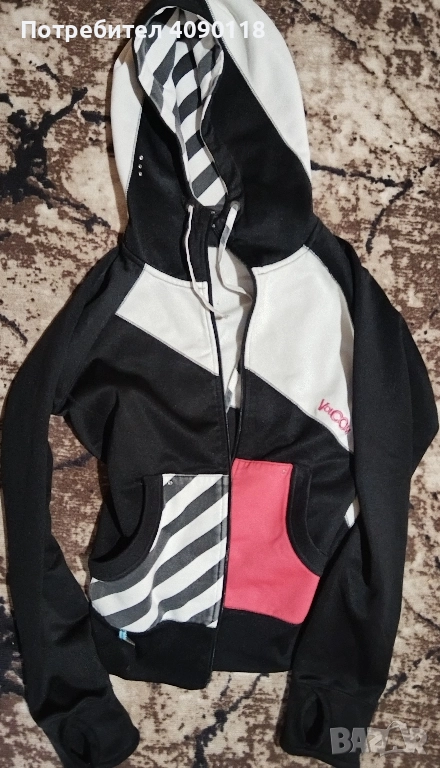 Горнище на Volcom , снимка 1