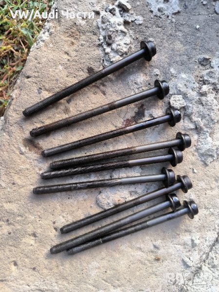 Болтове за глава за Голф 4 Ауди А3 Сеат Шкода 1.4 1.6 Audi A3 Seat Skoda VW Golf 4 Bora , снимка 1