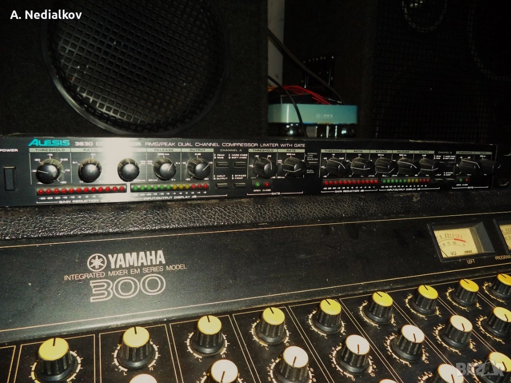 Alesis 3630 dual compressor,limiter,gate, снимка 1