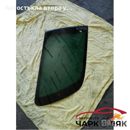 Стъкло задно ляво Фолксваген Шаран 2002 (багажник), снимка 1