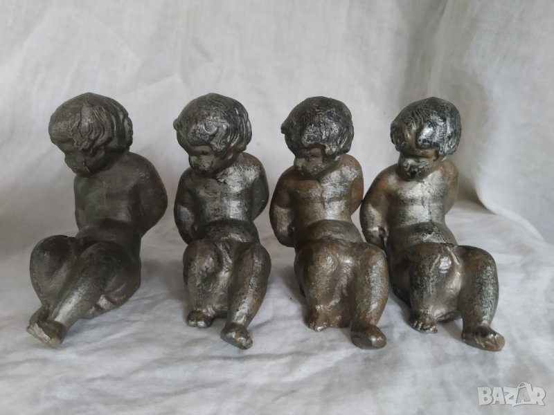 три метални статуетки, снимка 1