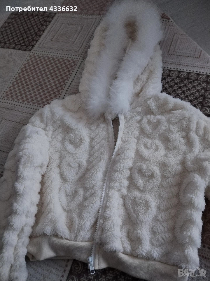 Детско плушено горнище за момиче! , снимка 1