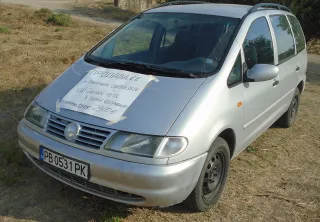 ПРОДАВАМ VW SHARAN
