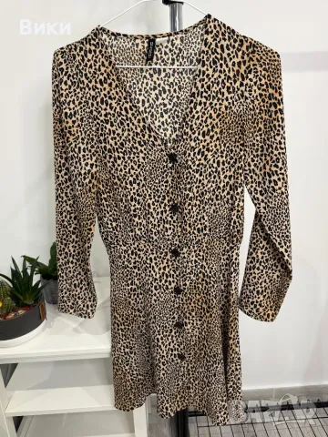 Красива рокля в размер XS, снимка 3 - Рокли - 48152485