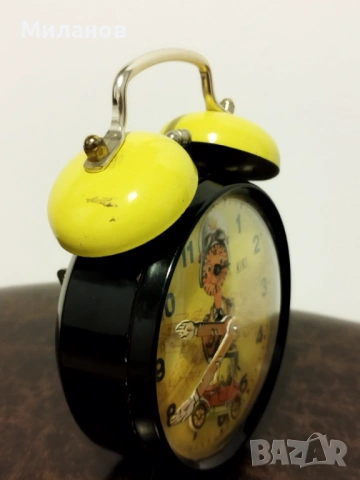 Стар анимиран будилник, настолен часовник, снимка 7 - Антикварни и старинни предмети - 54354119
