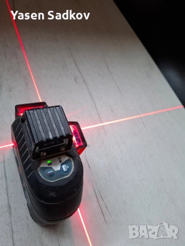 лазарен нивелир Bosch GLL.3.8, снимка 7 - Други инструменти - 52875605