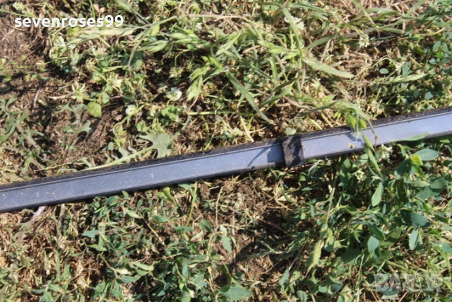 Лайсна таван дясна Мазда 3 2008 2.3i 158hp Mazda 3 седан , снимка 6 - Части - 50661544