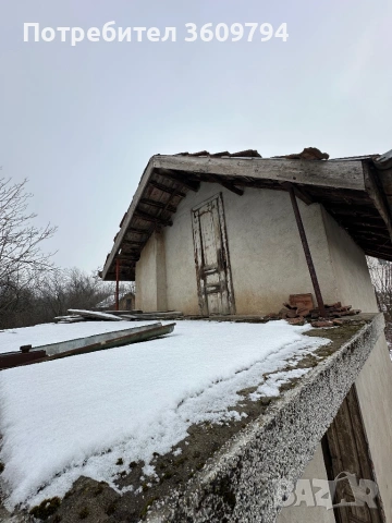 Продава се парцел с вила – гр. Плевен, местност "Стражата", снимка 7 - Къщи - 50006541