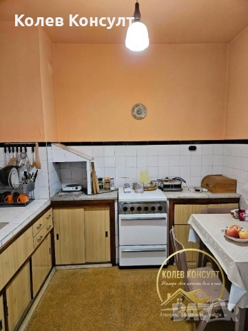 Апартамент гр.Хасково-център, снимка 2 - Апартаменти - 52495285