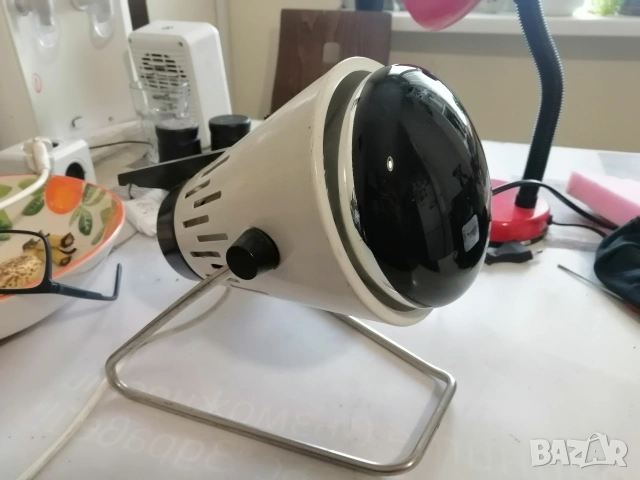 Немска, Инфрачервена лампа за нагревки , снимка 2 - Соларни лампи - 54012982