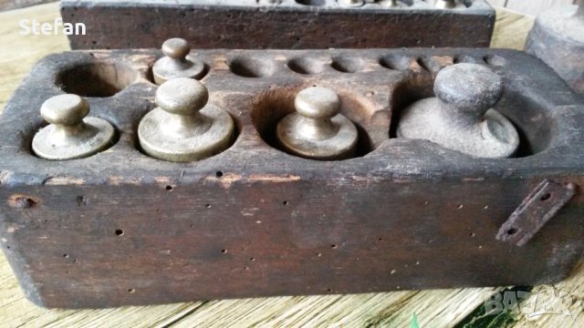 Стари грамове, снимка 2 - Антикварни и старинни предмети - 39021700