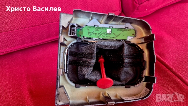 Скоростен лост DSG Golf 6 gti 2010г, снимка 6 - Аксесоари и консумативи - 51431987