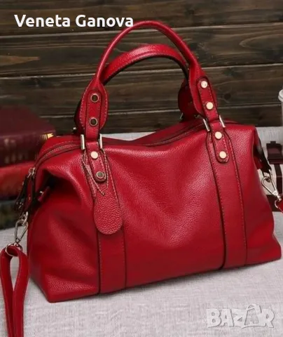 Стилна дамска чанта в червено, снимка 6 - Чанти - 47468741