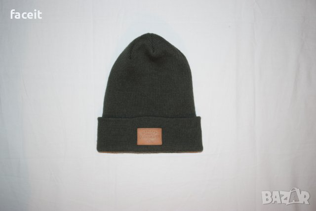 QuickSilver - Страхотна 100% ориг. зимна шапка 