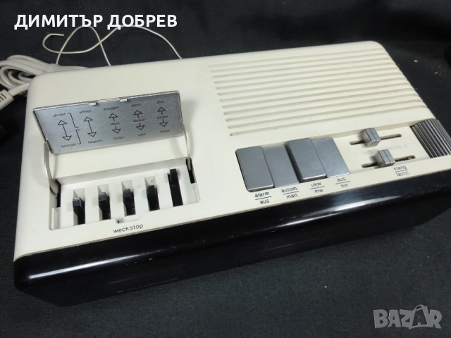 СТАР РЕТРО ТРАНЗИСТОР MW/FM РАДИО LED ЧАСОВНИК BLAUPUNKT MEGA CLOCK, снимка 5 - Радиокасетофони, транзистори - 52585413