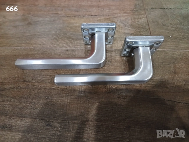 Дръжки за интериорни врати , снимка 4 - Интериорни врати - 52896331