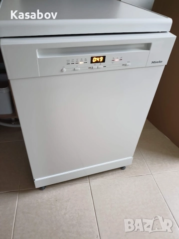 Съдомиялна Miele - Auto Open - 14 Комплекта - Свободностояща - 60см, снимка 7 - Съдомиялни - 51980353