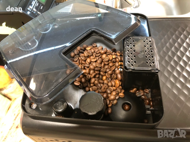 Кафемашина Philips, снимка 3 - Кафемашини - 54284044