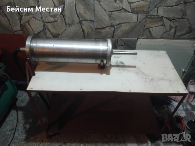 Пълначка за месо и Компресор, снимка 3 - Друго оборудване - 52617196