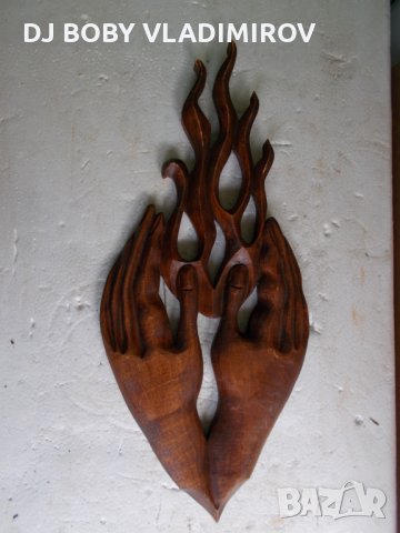 Дърворезба "Горящо сърце "изработка преди 1989 г. , снимка 2 - Антикварни и старинни предмети - 32051002